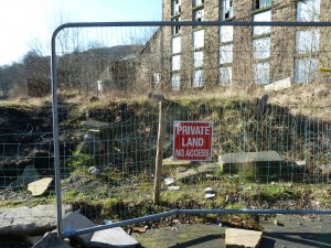 P5 - No entry - Delph Donkey