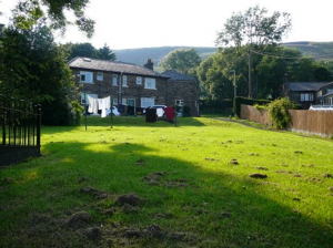 P7 Diggle Village Green