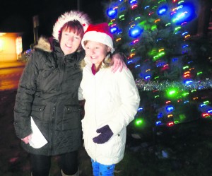 SSGG Xmas Tree 2013 Mandy and Ellie
