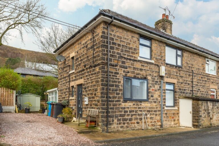 Property of the week Moor Crescent, Diggle Saddleworth Independent