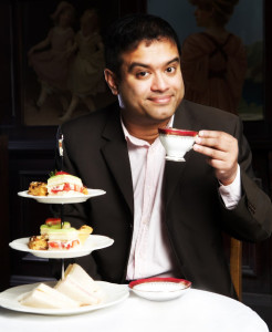PAUL SINHA - THE STAND - 300 DPI