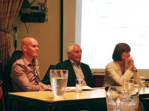 p5 dobcross roads meeting2