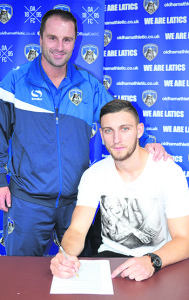 sports CASSIDY SIGNS FOR LATICS (C) GORDON LAWTON cc